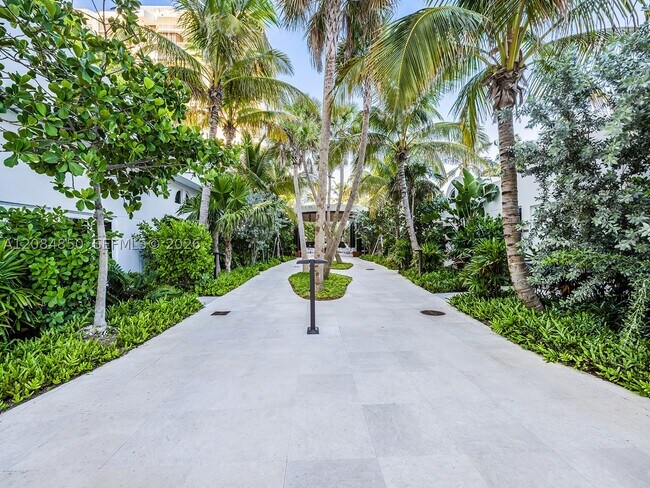 Building Photo - 6365 Collins Ave