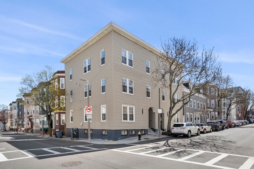 Building Photo - 54 H St
