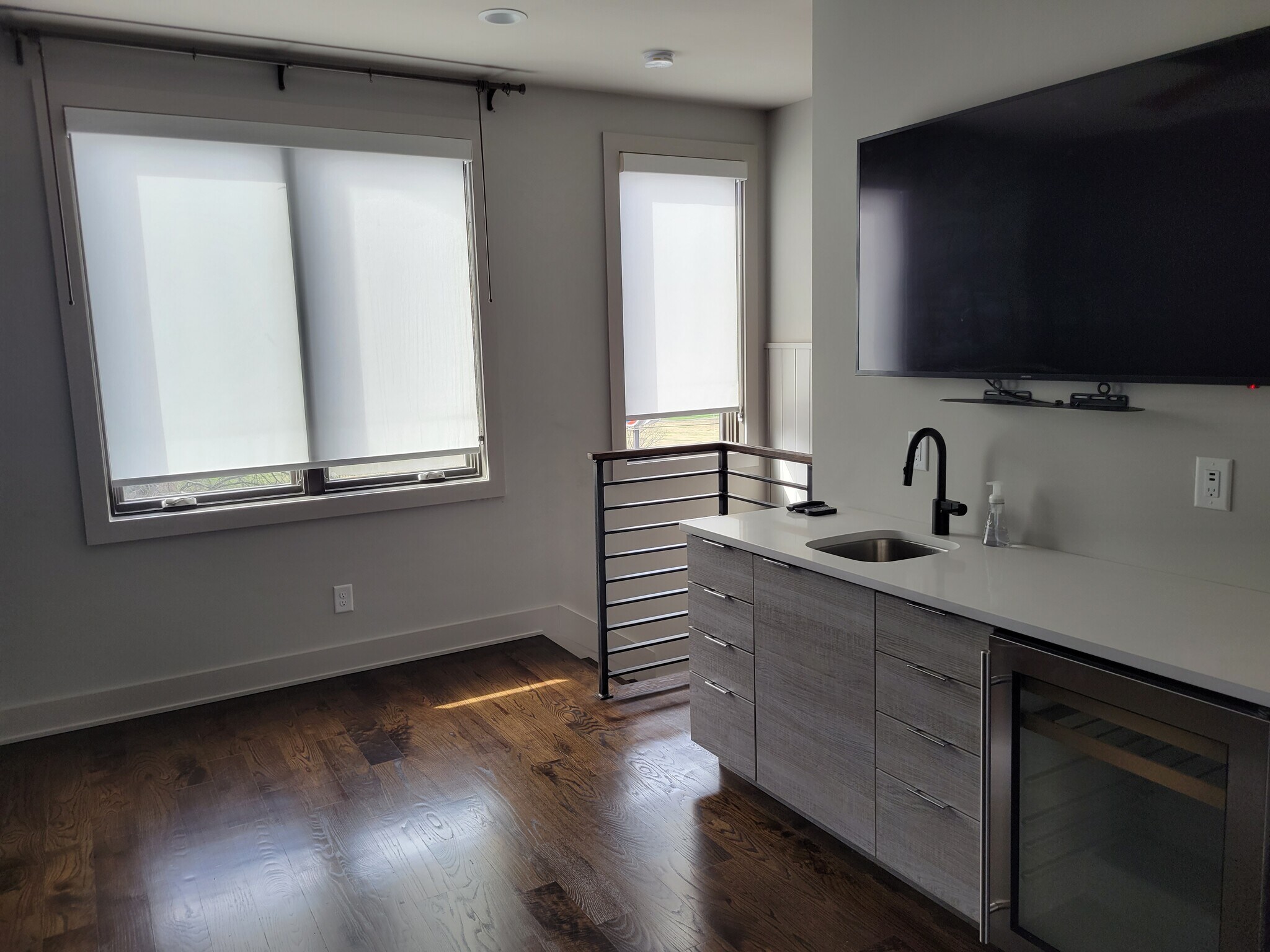 Building Photo - 117 City View Ct NE