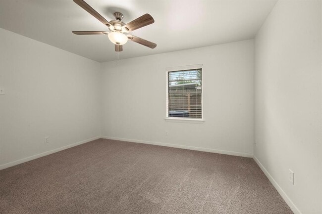 Building Photo - 3814 Galway Ln