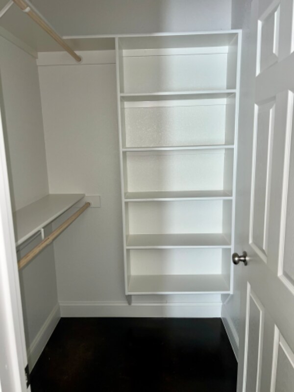 Building Photo - 3304 Belmont Dr