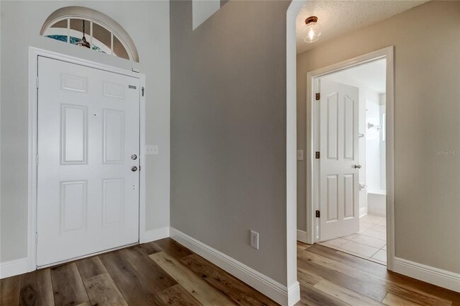 Building Photo - 13431 White Elk Loop