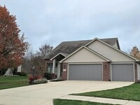 Building Photo - 8401 Backwater Dr