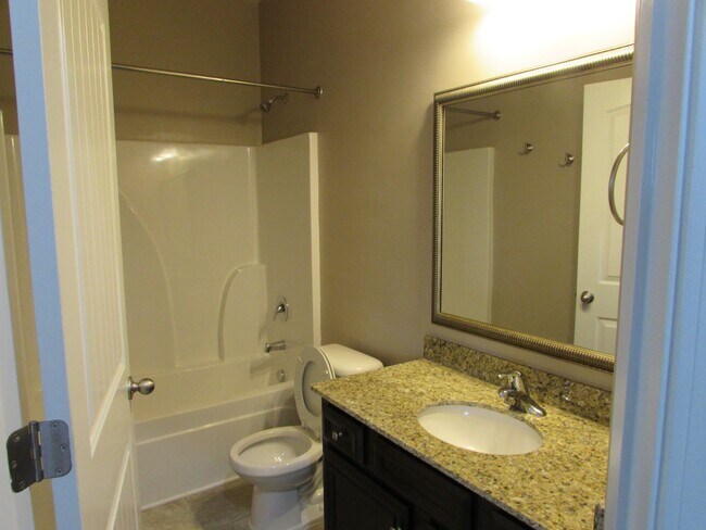 Building Photo - 15 Whitetail Cir