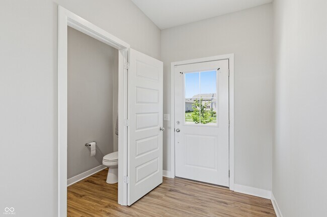 Building Photo - 221 Switchgrass Ln