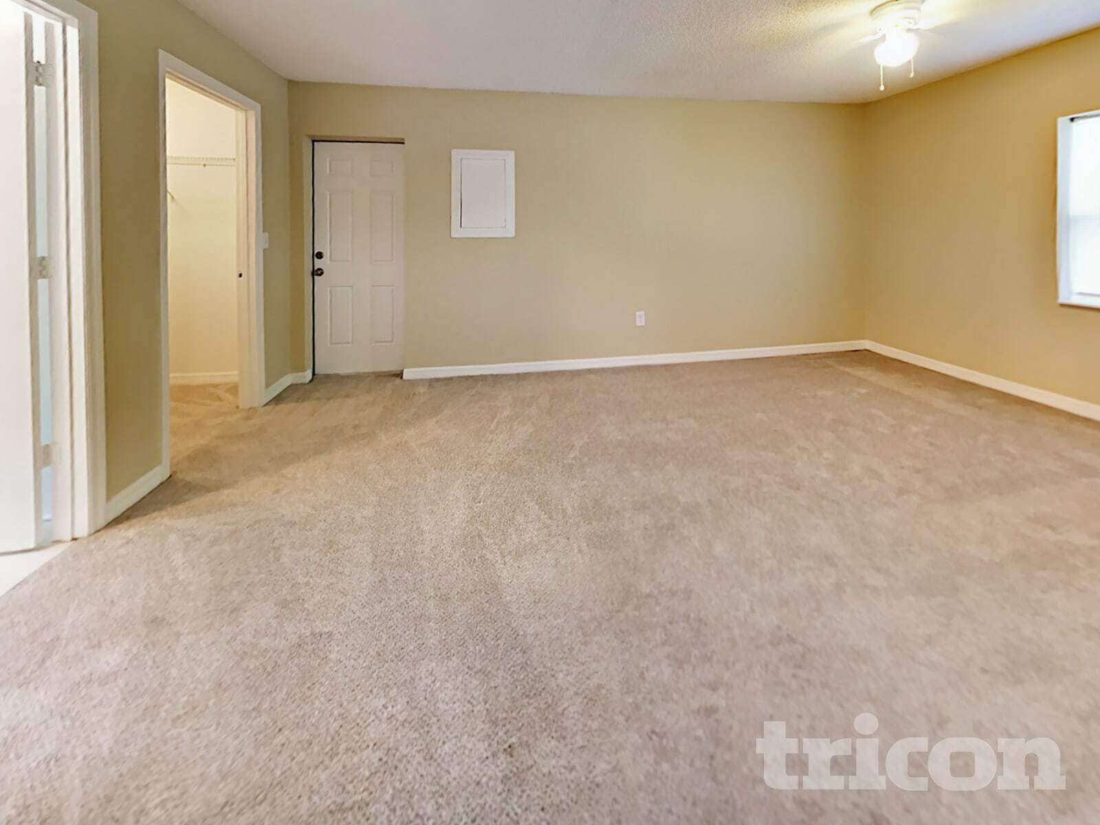 Building Photo - 5360 Alhambra Way S