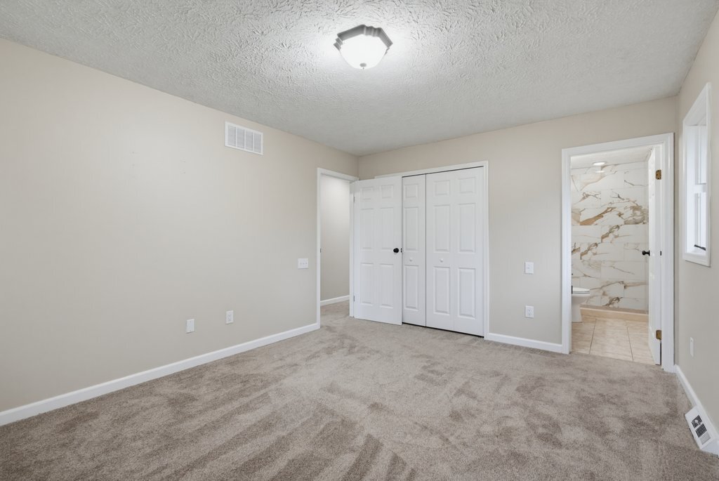 Building Photo - 5460 Echodell Ave NW