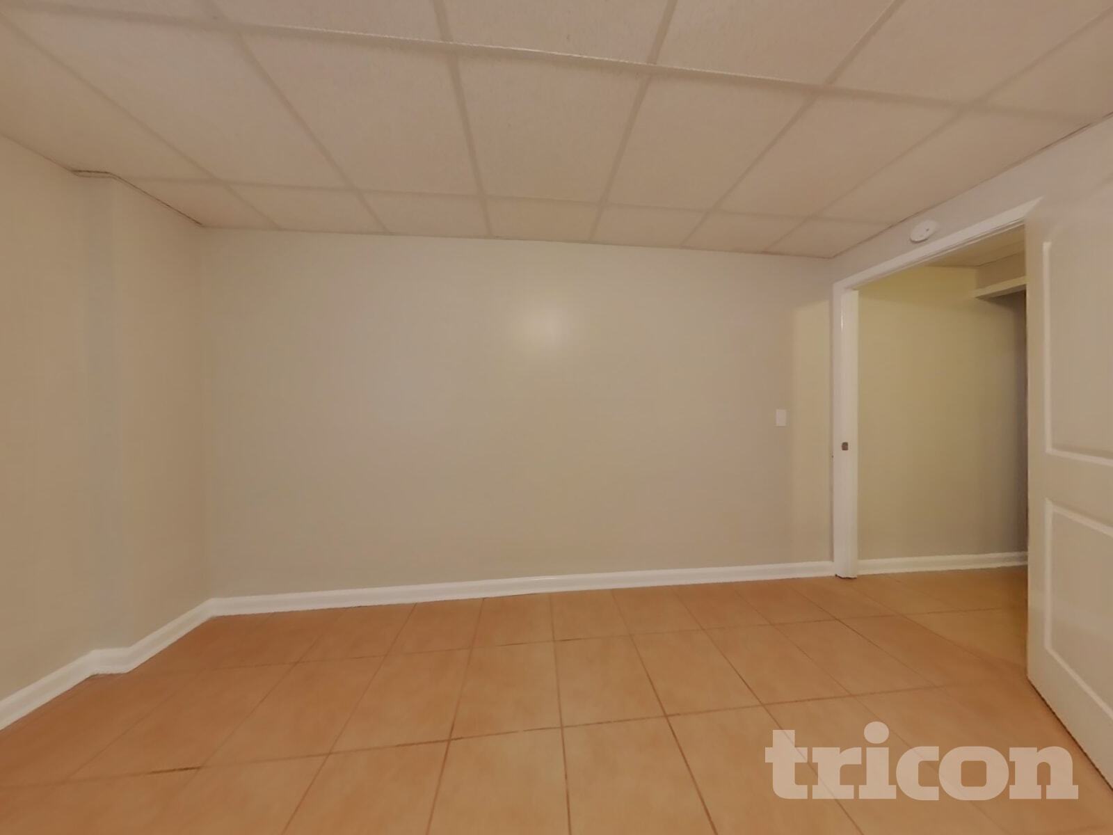 Building Photo - 191 River Ridge Dr