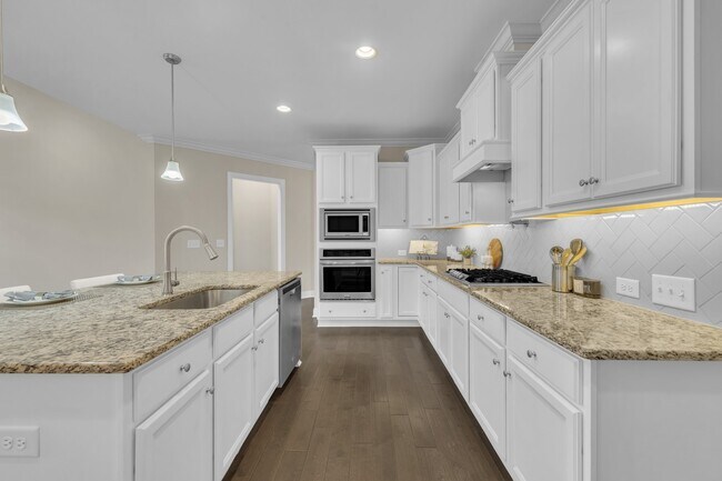 Building Photo - 747 Catherine Lake Ct