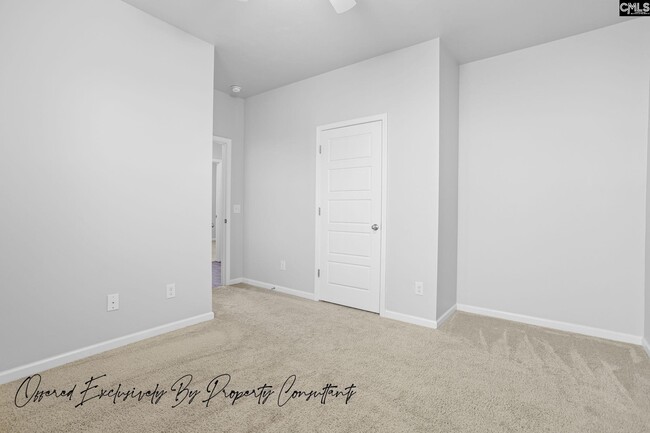 Building Photo - 548 Rimer Pond Rd