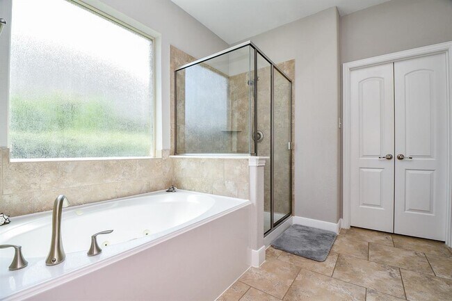 Building Photo - 99 N Bacopa Dr