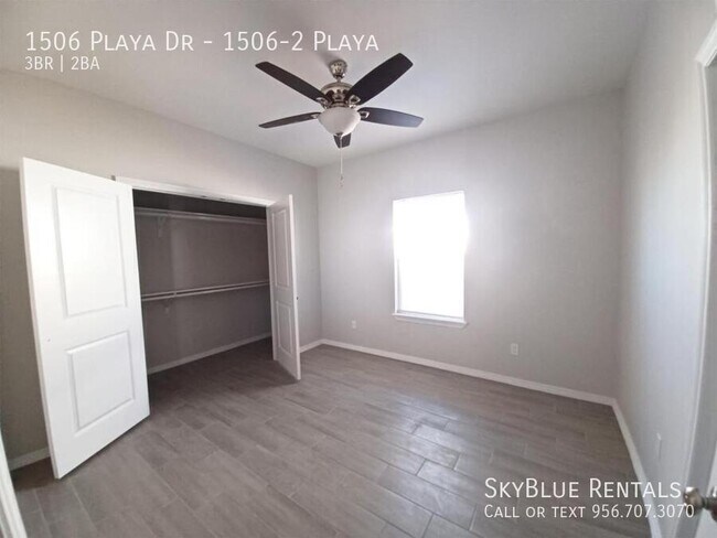 Building Photo - 1506 Playa Dr