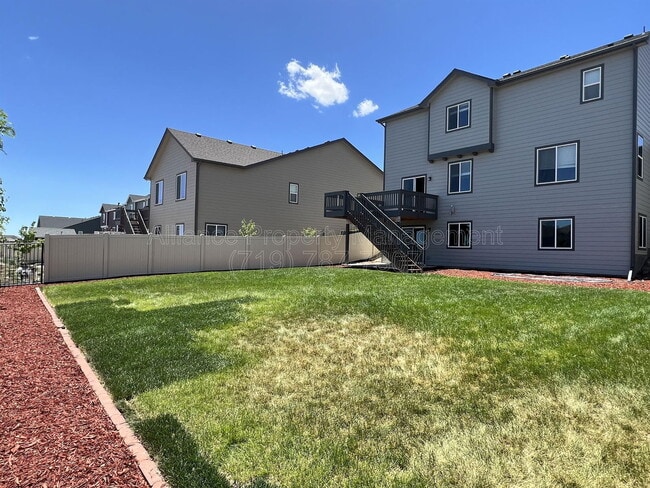 Building Photo - 10051 Ledgestone Terrace