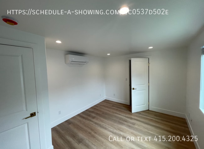 Building Photo - 727 2nd St