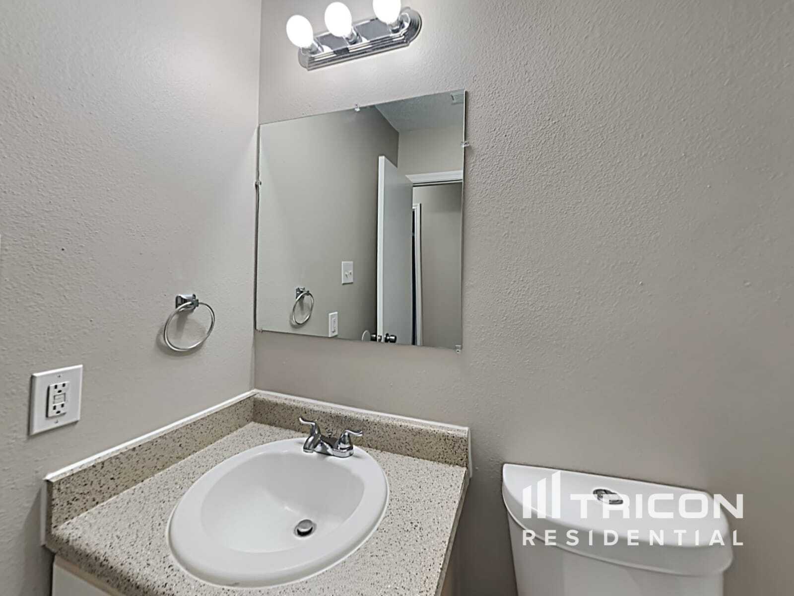 Building Photo - 6703 Beech Trail Dr