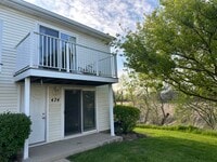 Building Photo - 474 Meadow Green Ln