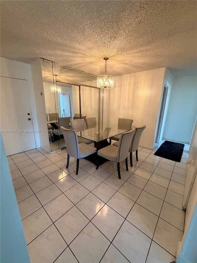 Building Photo - 16851 NE 23rd Ave