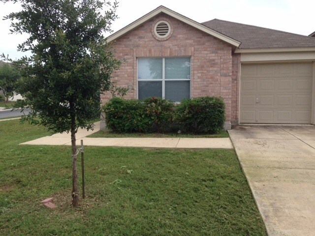 Building Photo - Bridgewood Corner Lot