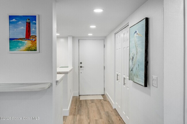 Building Photo - 1465 Jimmy Buffett Mem Hwy