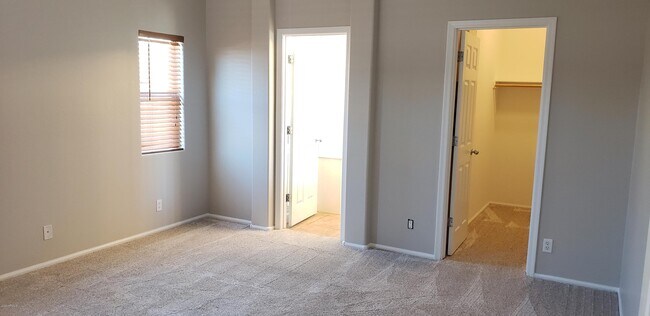 Building Photo - 44326 Caven Dr