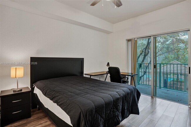 Building Photo - 6001 SW 70th St