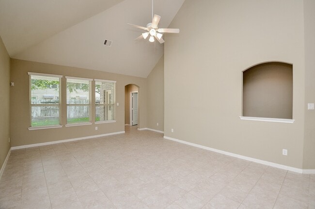 Building Photo - 6418 Burgess Heights Ln