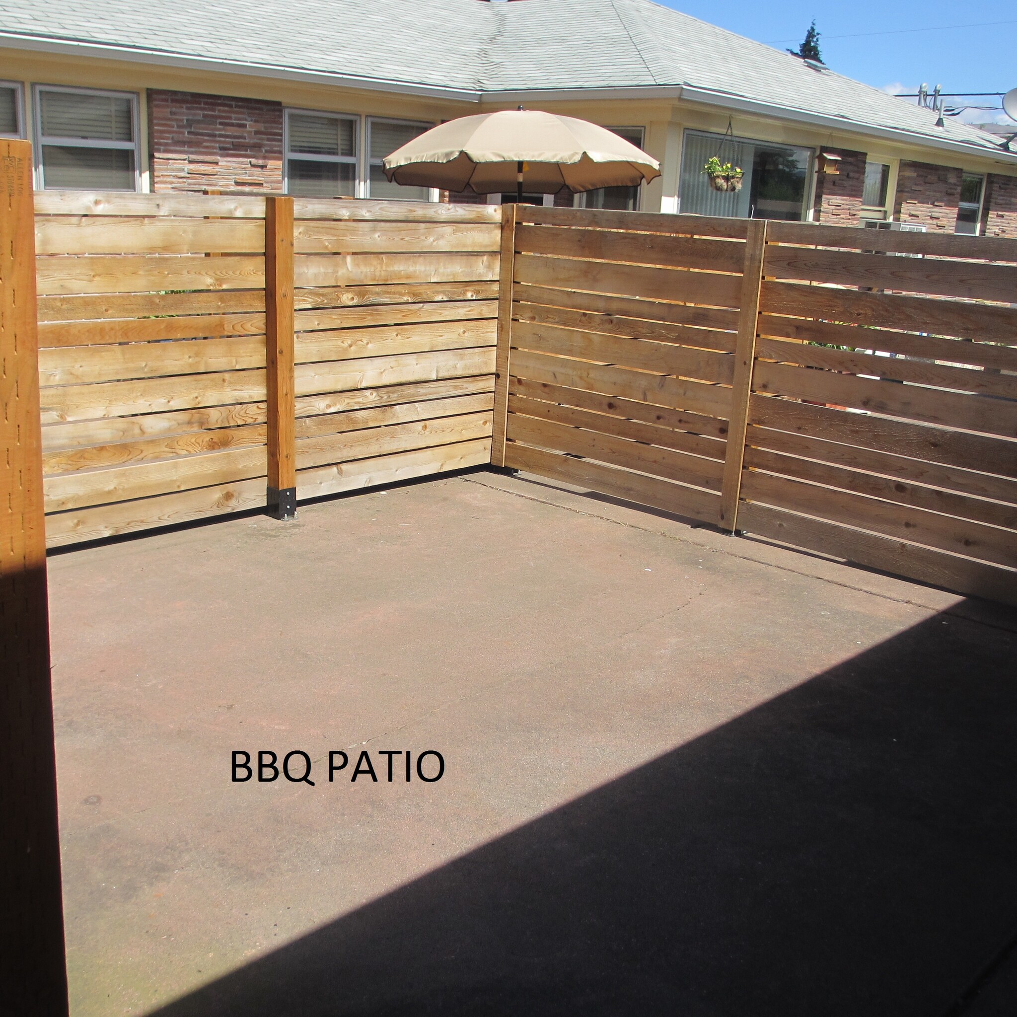 Sunny BBQ Patio - 903 W 10th St