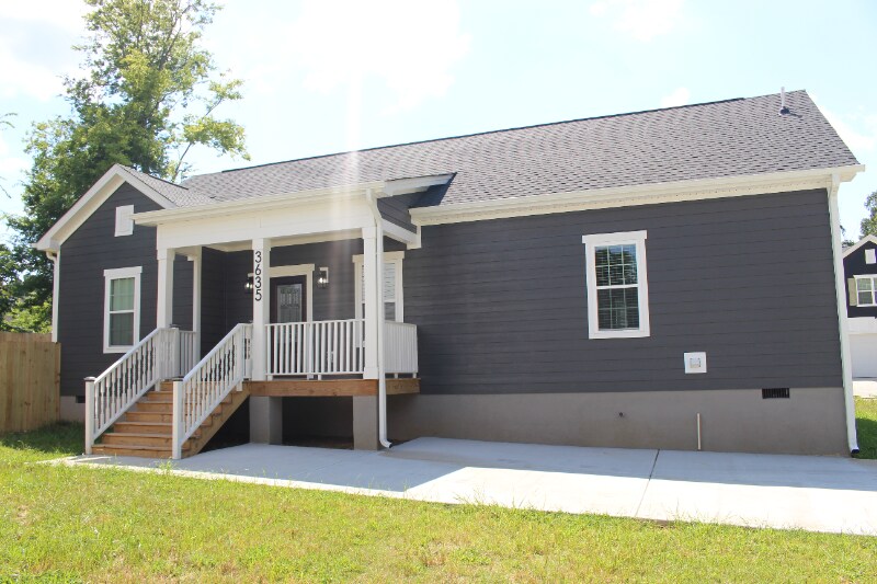 Building Photo - 3635 Guess Rd