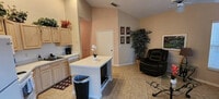 Building Photo - 9941 Perfect Dr