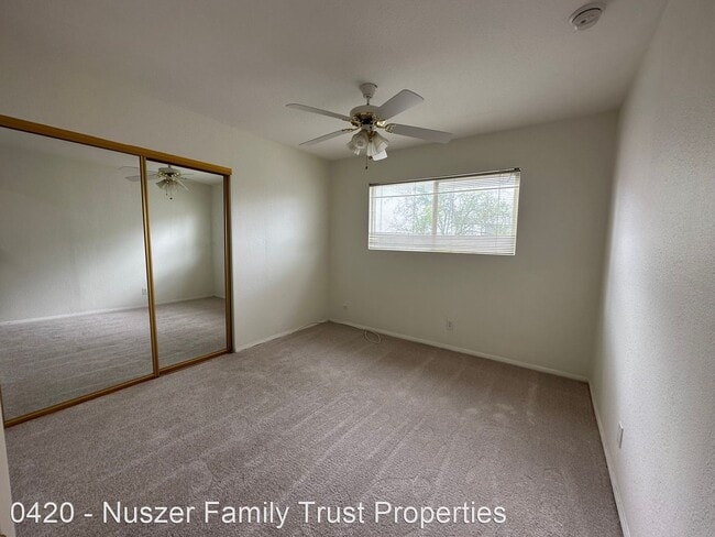 Building Photo - 4 br, 3 bath House - 3107 Highland View Drive