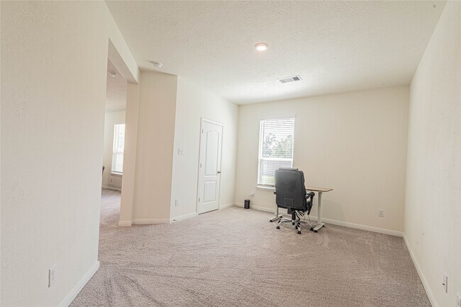 Building Photo - 5015 Gazelle Leap Ln