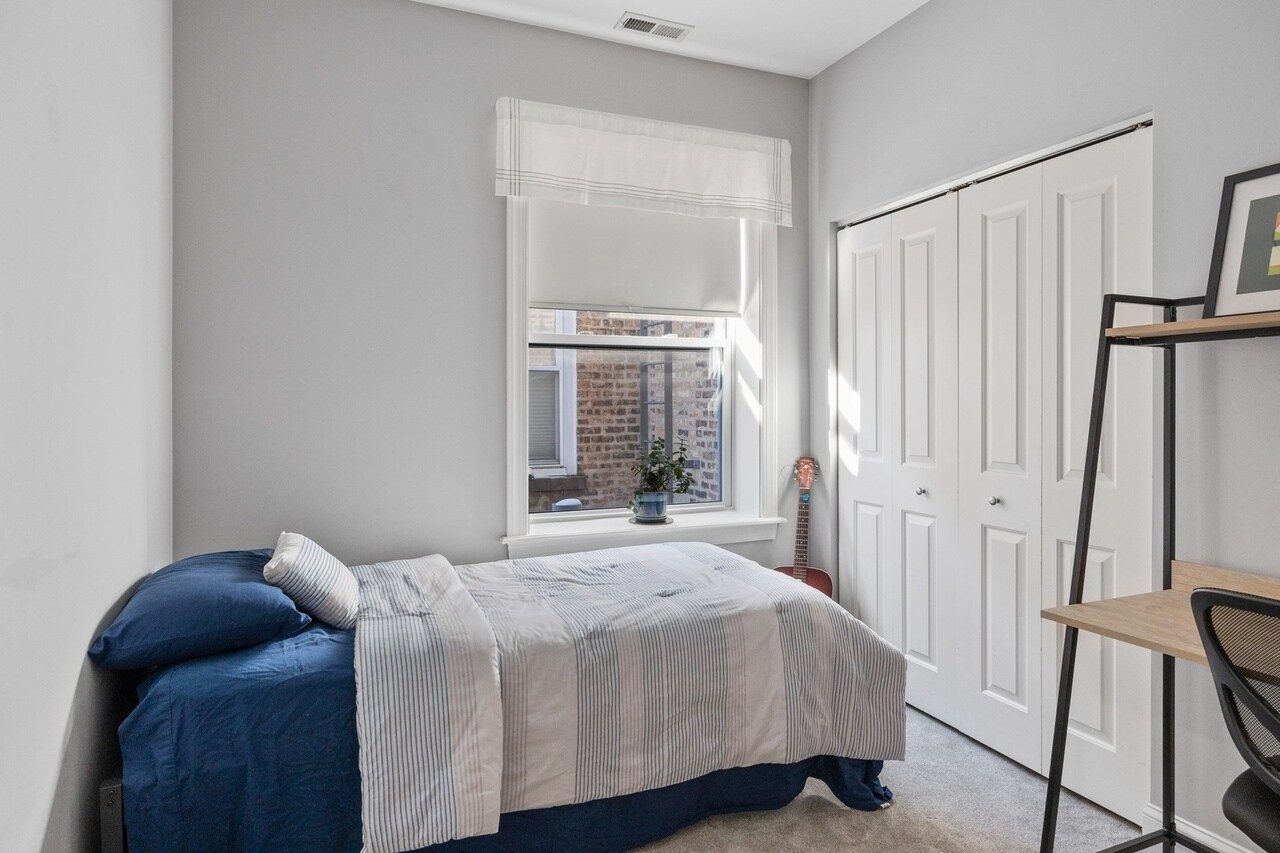 2nd Bedroom - 1515 W Cullom Ave