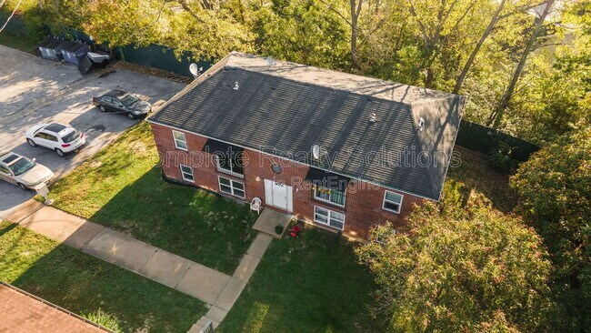 Building Photo - 334 Mt Everest Dr