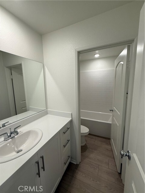 Building Photo - 14001 Carina St