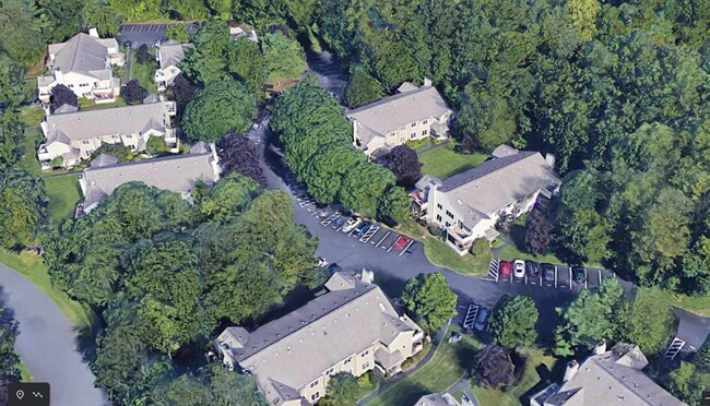 Primary Photo - 127 Monmouth Way