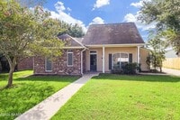 Building Photo - 111 Songbird Ln