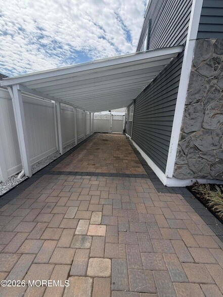 Building Photo - 3104 Sunset Ave