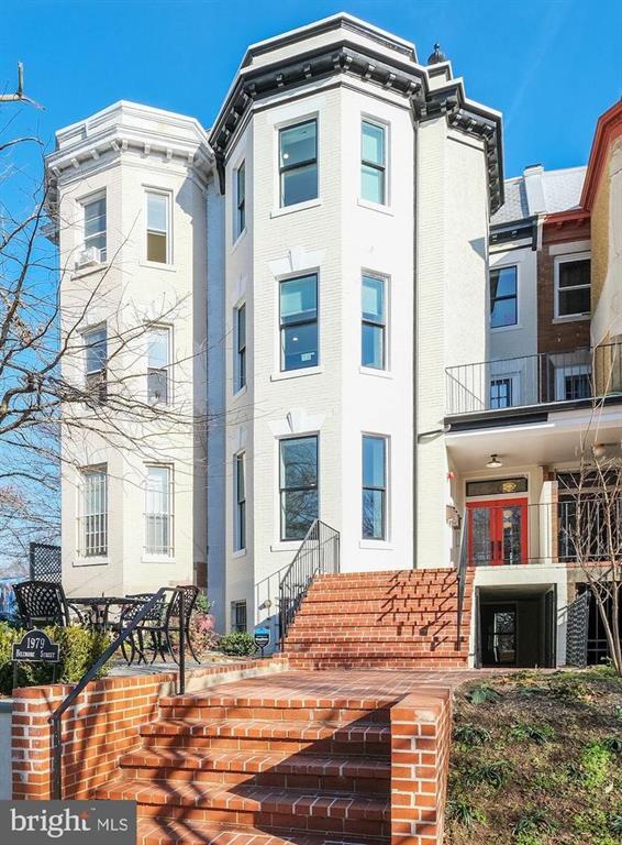 Building Photo - 1979 Biltmore St NW