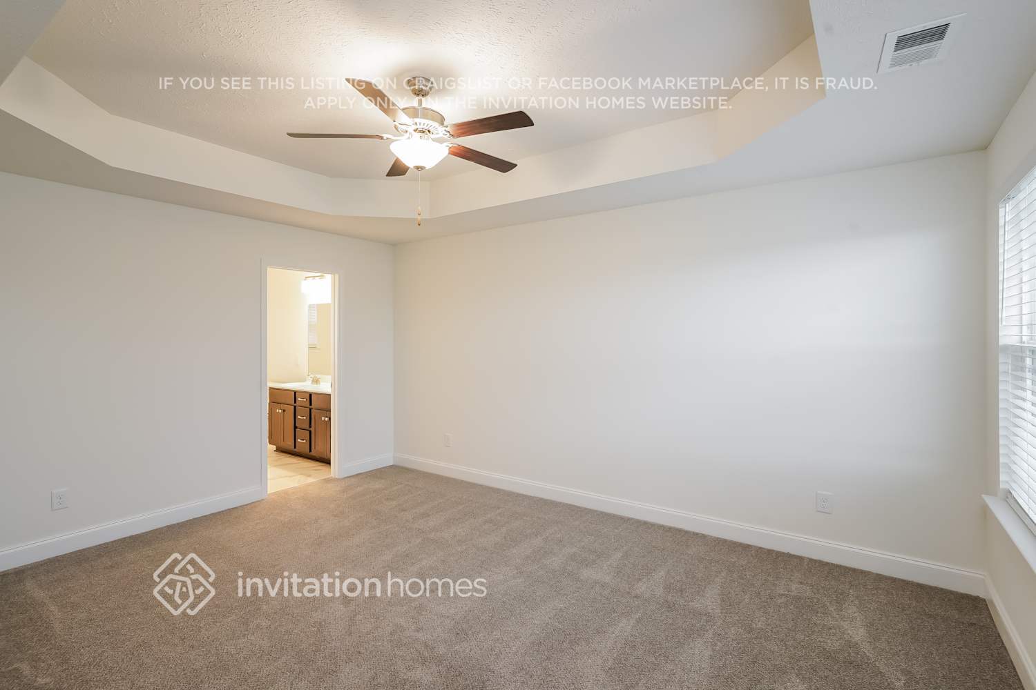 Building Photo - 319 Green Hills Dr