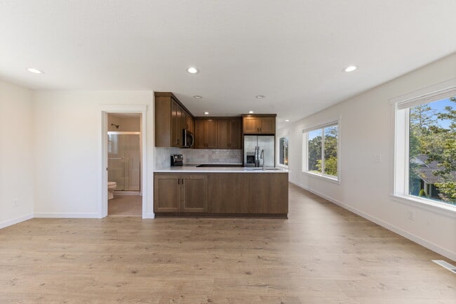 Building Photo - Recently Built 1 Bedroom, 1 Bathroom Home