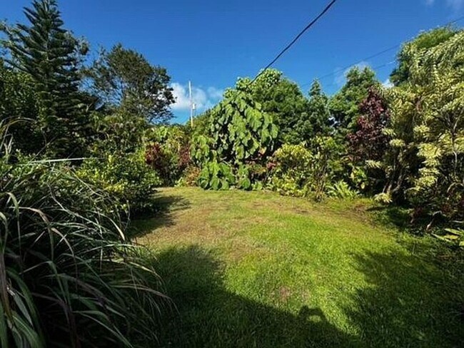 Building Photo - 15-1876 19th Ave