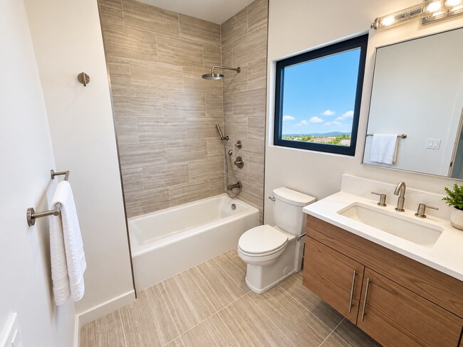 Building Photo - 1343 Kahoma, Unit A