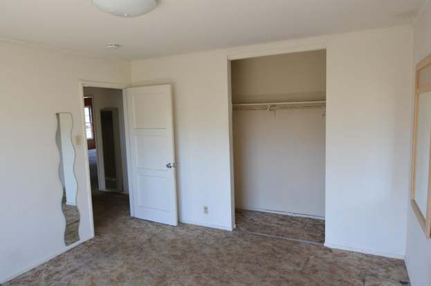 Building Photo - 218 Bradford Dr