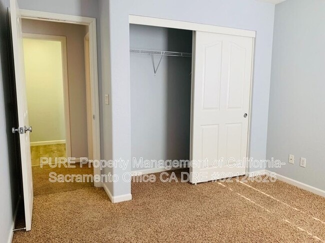 Building Photo - 140 Vento Ct