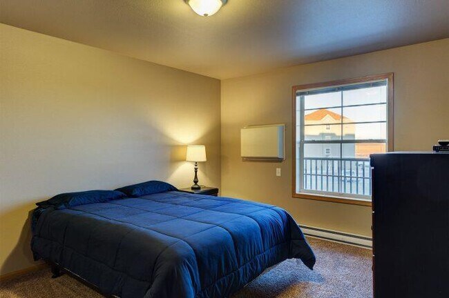 Interior Photo - Tioga Square