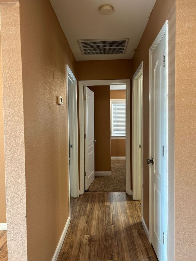 Building Photo - 1972 Fogg Ave