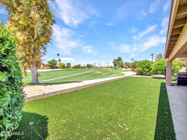 Building Photo - 9343 W Escuda Dr