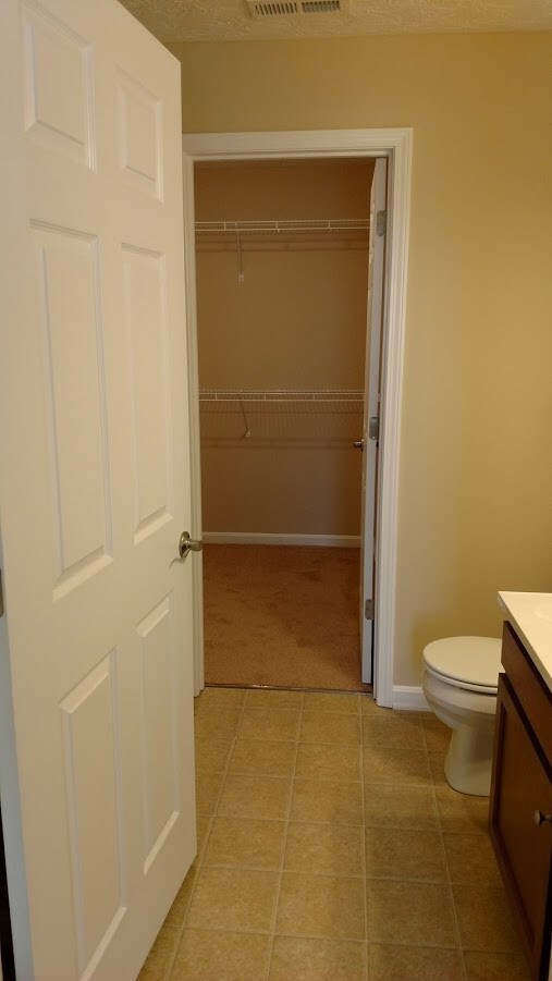 Building Photo - 11307 Breeze Cir