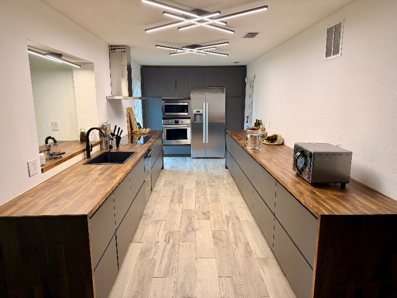 Building Photo - 3481 Whitner Way