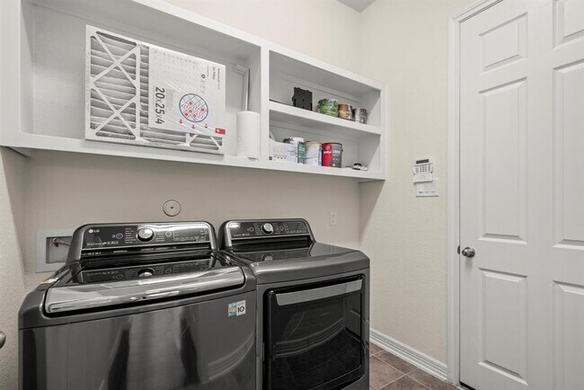 Building Photo - 32014 Marble Hollow Ln